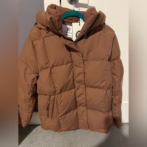 ARITZIA Babaton Crown Puffer Women’s Medium